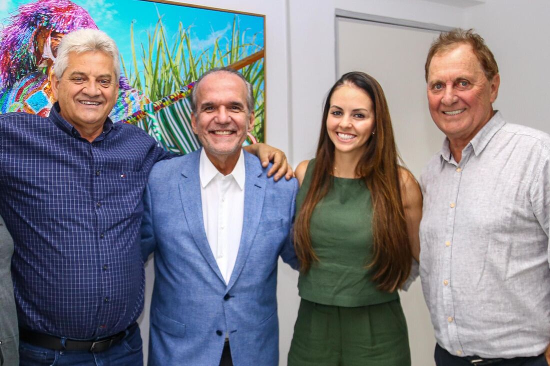 Lideranças de Lagoa Grande formalizam apoio ao senador Fernando Dueire