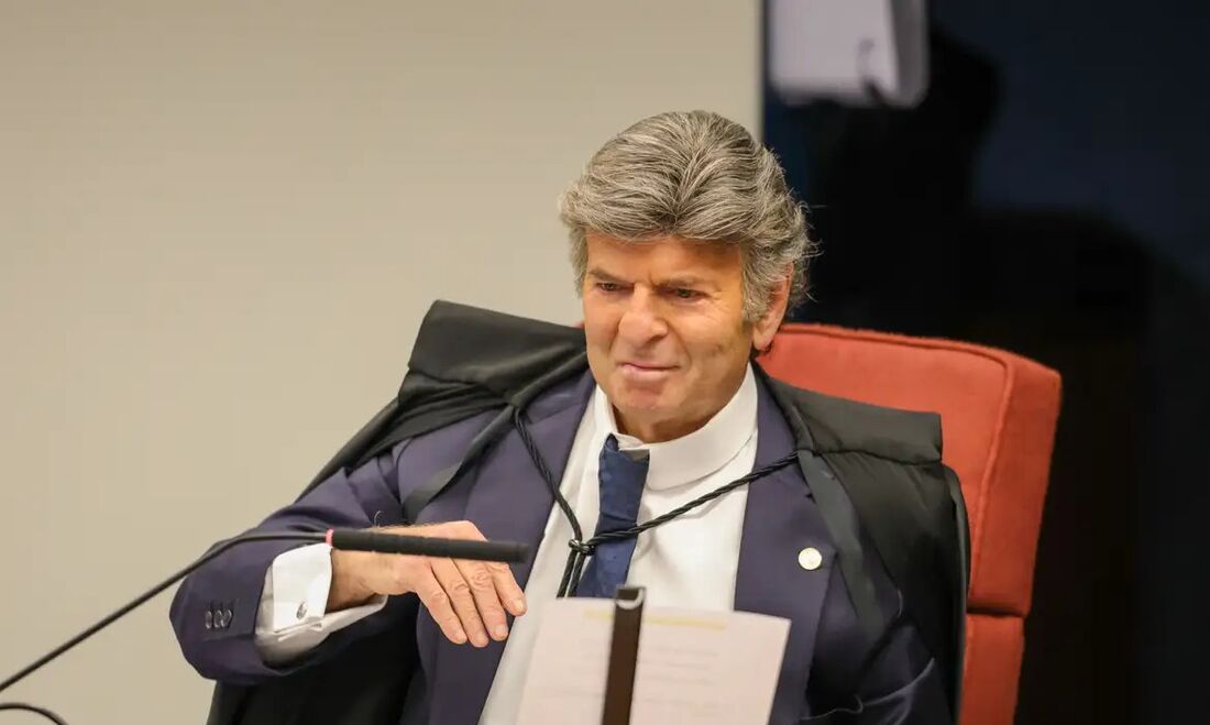 Julgamento entrou no quarto dia com voto de Fux