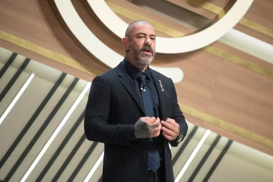 O chef Henrique Fogaça, jurado do programa 'Masterchef Brasil'