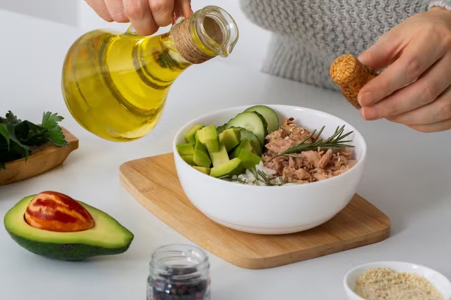 Dieta mediterrânea: regime centrado no consumo de peixes, vegetais, legumes e azeite de oliva foi considerado um 'remédio' contra o desenvolvimento de demência, Alzheimer e Parkinson 