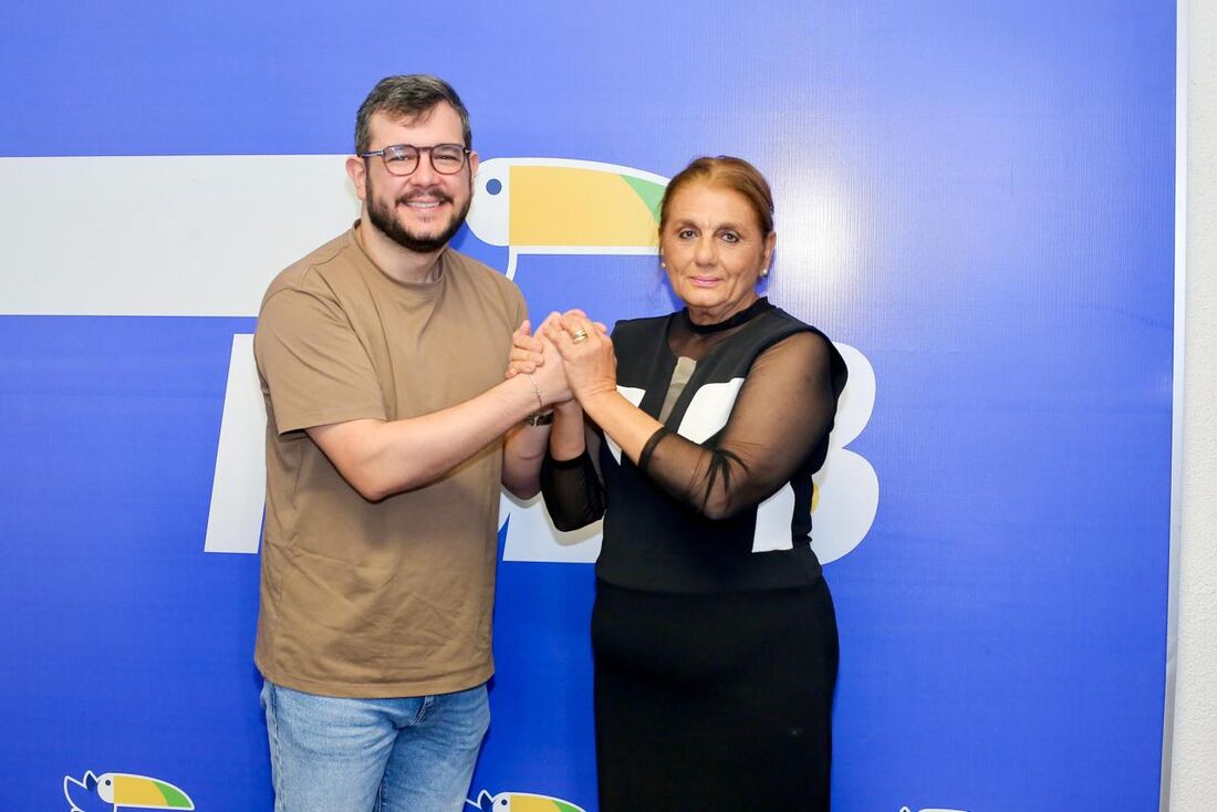 Ângela Coutinho se filia ao PSDB