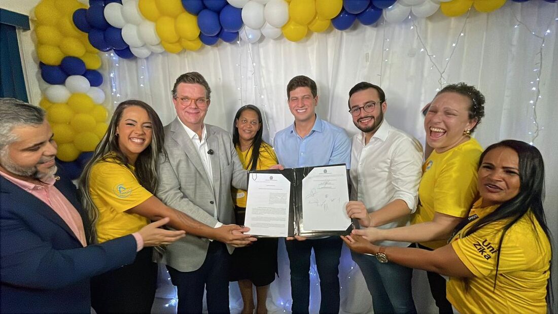 Wolney Queiroz entrega regulamentação que garante indenização ás crianças com sequelas do Zika Vírus