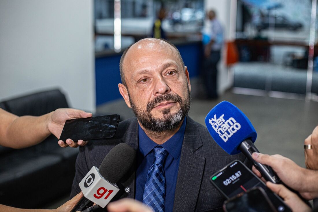 Presidente do INSS cumpre agenda no Recife