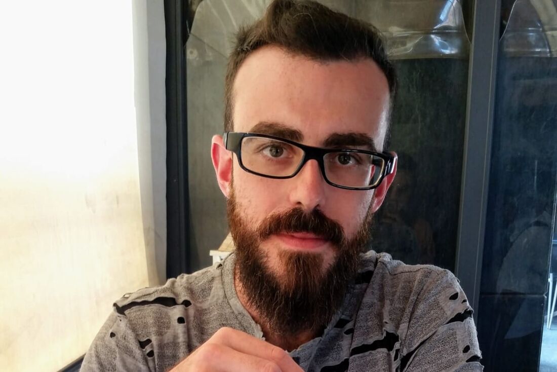 Filipe Salomão retorna com força à cena literária em Oportunidades