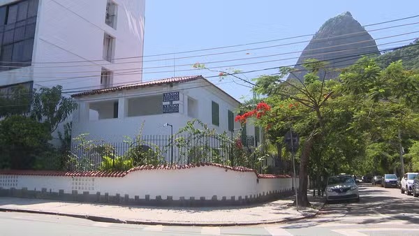Casa na Urca utilizada para a gravação do filme Ainda Estou Aqui