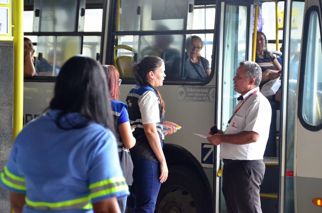  Semana Nacional do Trânsito: CTM conscientiza para combate ao "surf" e "amorcegamento" nos ônibus