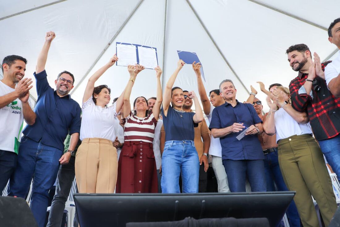 Governadora Raquel Lyra anunciou recursos para o Litoral Norte de Pernambuco em visita a Itapissuma, nesta sexta-feira (19)