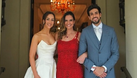 Luciana Cardoso, esposa de Faustão, homenageia enteada após casamento