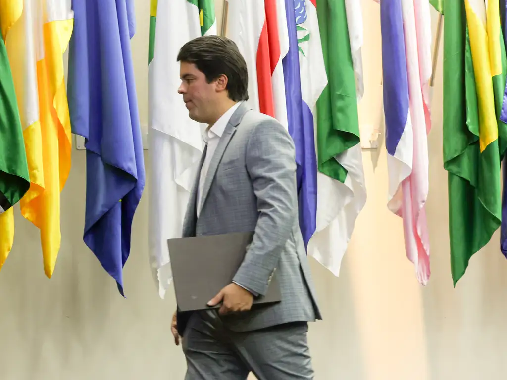 André Fufuca pleiteia o apoio do presidente Luiz Inácio Lula da Silva ao Senado