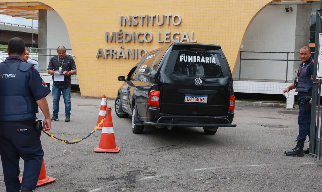 IML já liberou 89 corpos de mortos em megaoperação