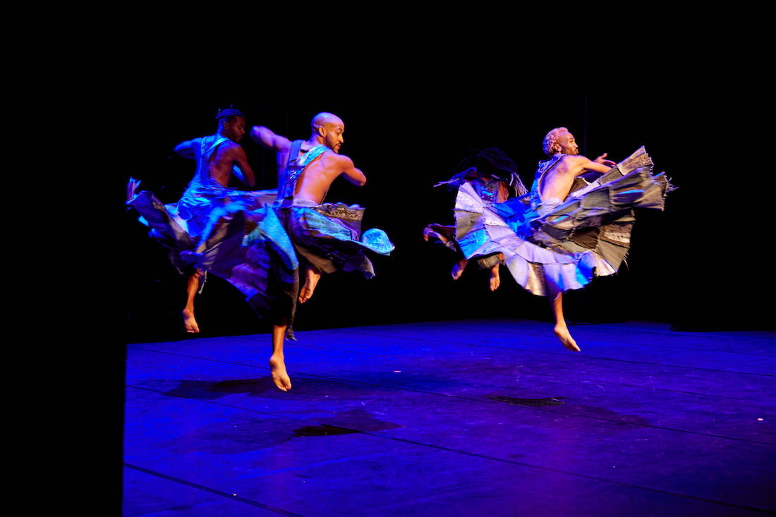 Espetáculo "Corpos", da Cia La Mangrove (FRA)