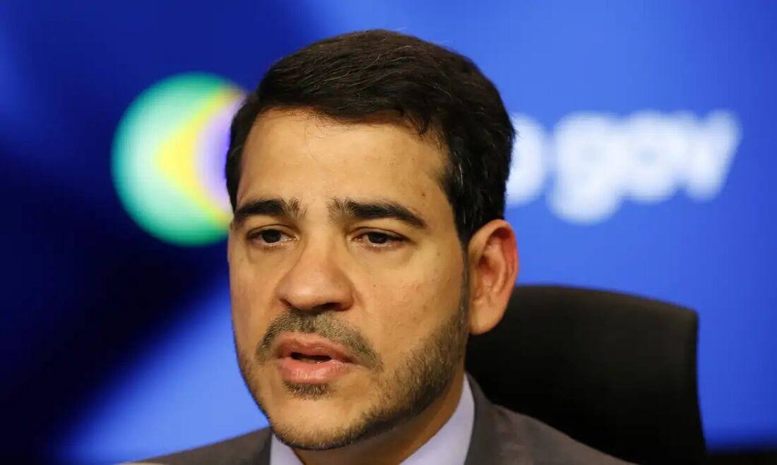 Pernambucano Jorge Messias foi indicado por Lula ao STF