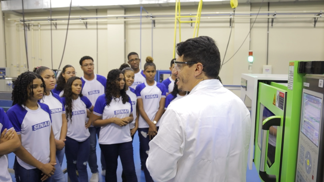 SENAI Pernambuco abre inscrições para 415 bolsas de estudo em cursos técnicos gratuitos