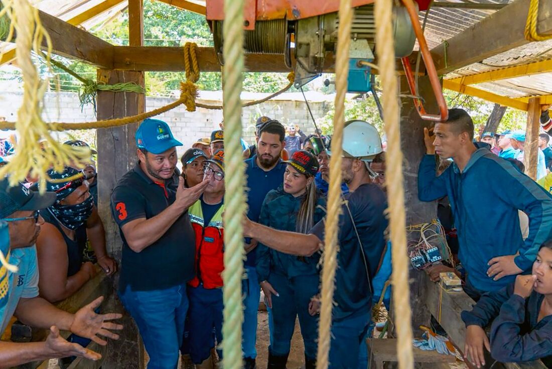14 mineiros morreram após inundações atingirem minas de ouro na localidade de El Callao, no sul da Venezuela