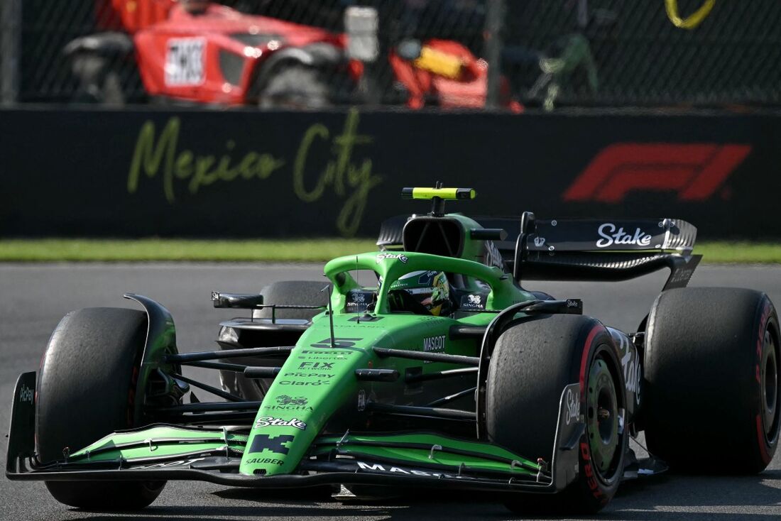 Bortoleto no Autódromo Hermanos Rodríguez, no México