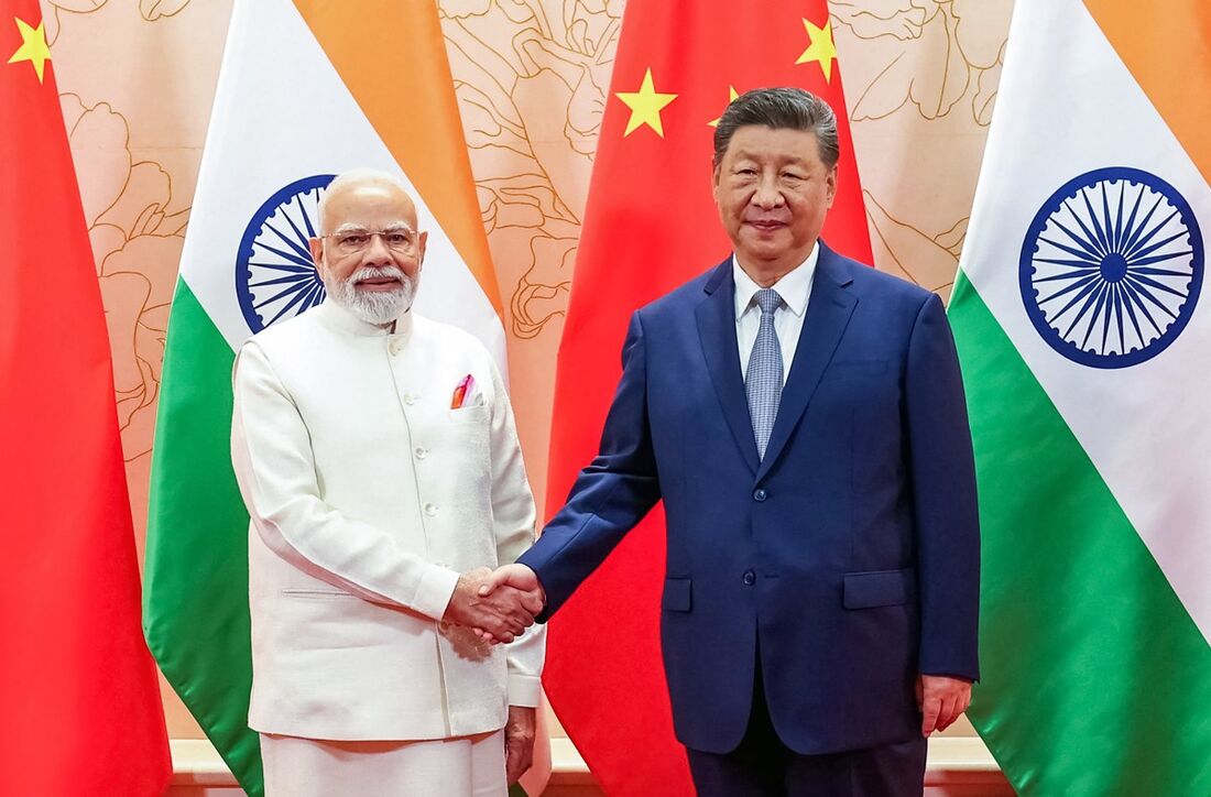 Primeiro-ministro da Índia, Narendra Modi, e o presidente da China, Xi Jinping