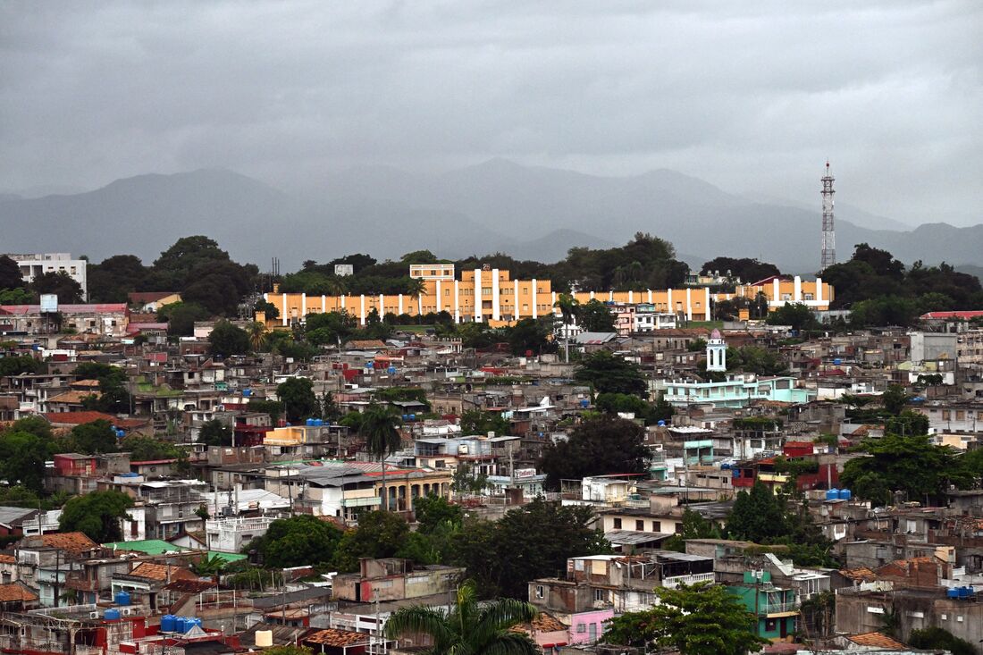 Furacão Melissa atinge Cuba depois de provocar estragos na Jamaica - Folha PE