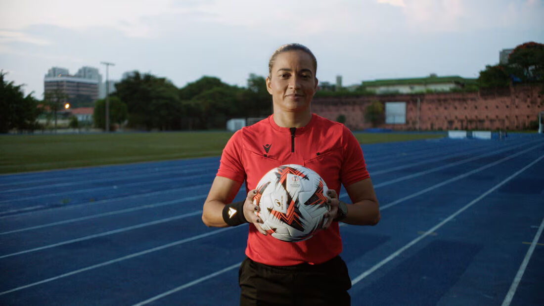 Ideia do filme foi mostrar bastidores de três mulheres em posições de liderança no futebol