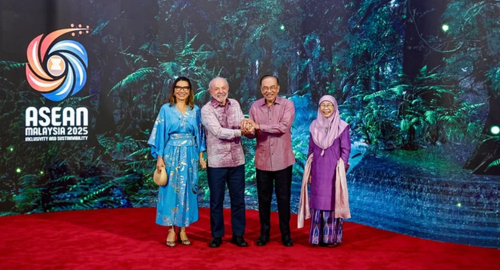 Jantar de gala oferecido pelo Primeiro-Ministro da Malásia, Anwar Ibrahim e pela senhora Wan Azizah Wan Ismail