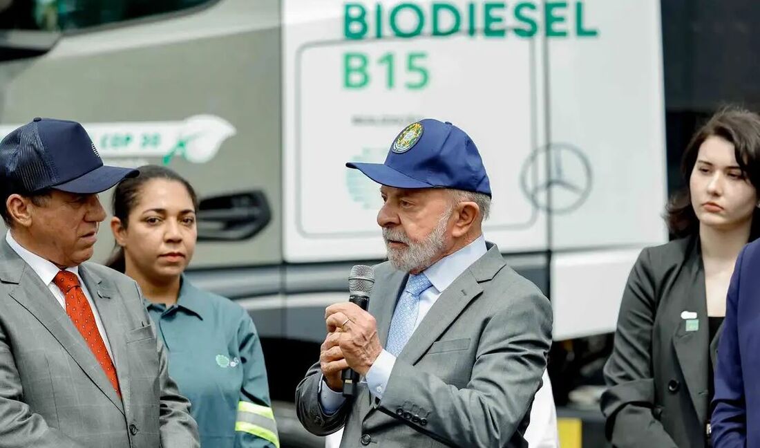 Lula sugeriu que os testes sejam feitos com os veículos produzidos pela Mercedes-Benz na Alemanha, para avaliar o nível de redução de gases de efeito estufa