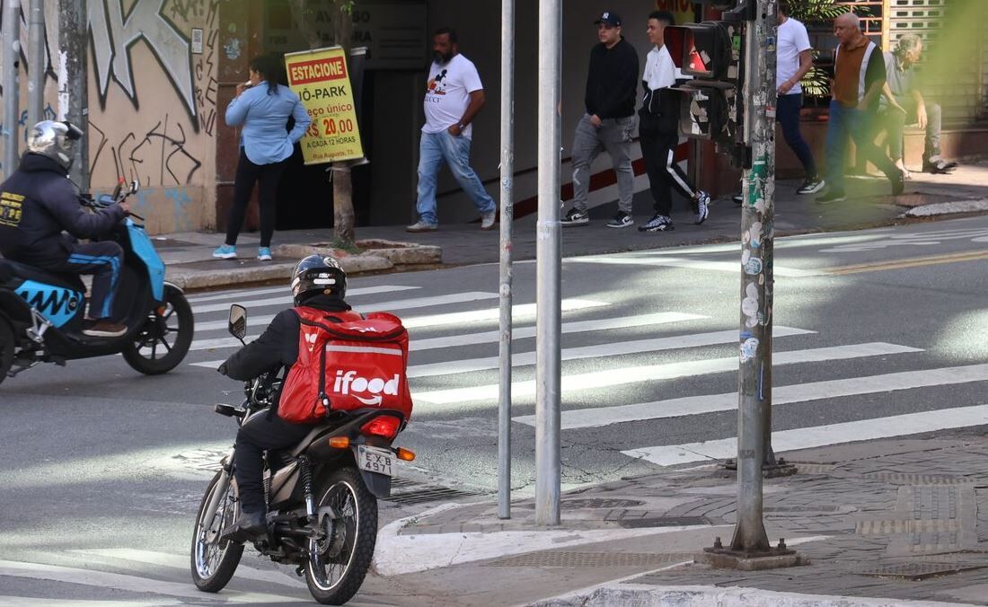 Corte julga duas ações relatadas pelos ministros Edson Fachin e Alexandre de Moraes e que chegaram ao Supremo a partir de recursos protocolados pelas plataformas Rappi e Ube