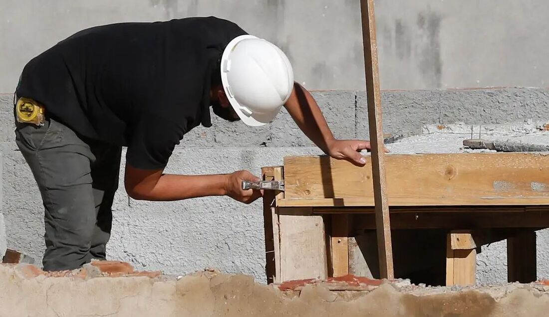 Reforma Casa Brasil - O valor das parcelas será limitado a 25% da renda familiar