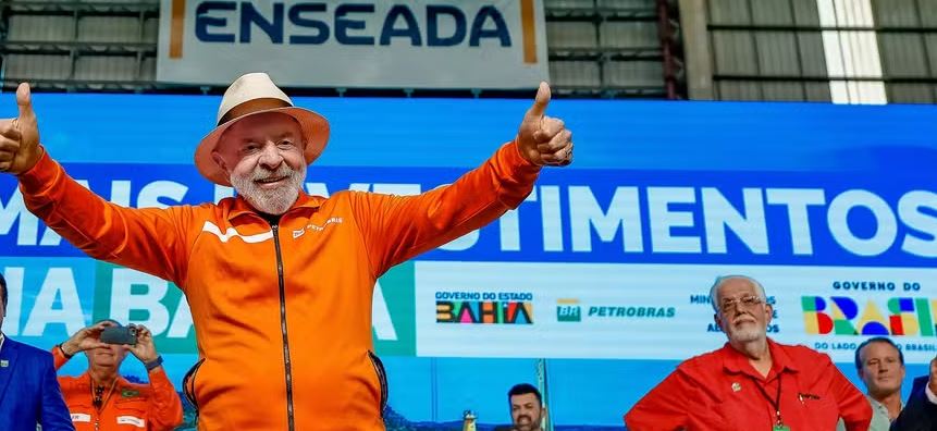 Presidente Lula durante cerimônia de anúncios para na Bahia