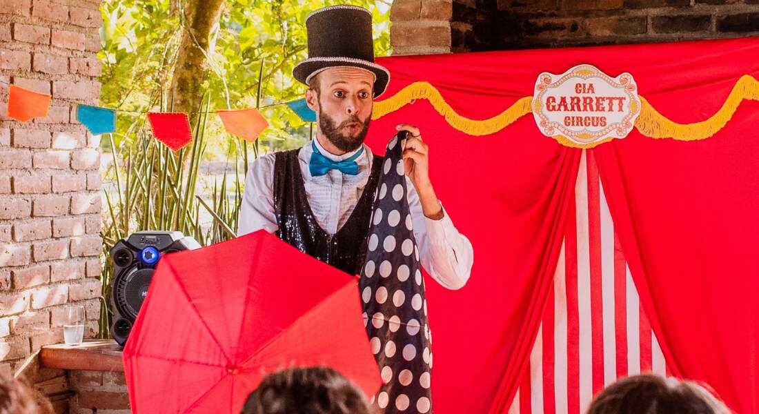 Cia Garret Circus está entre as atrações do Plaza