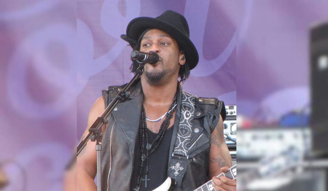 D'Angelo morreu aos 51 abso