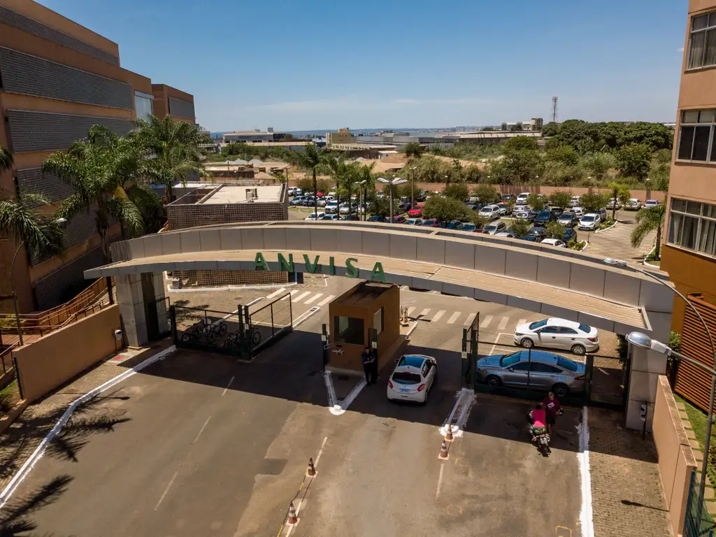 Agência Nacional de Vigilância Sanitária (Anvisa) suspende produtos cosméticos