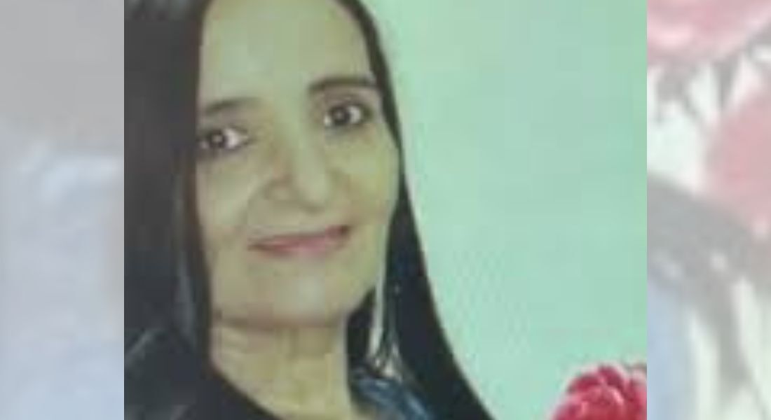 A mulher manuseava uma haste metálica no momento da ocorrência