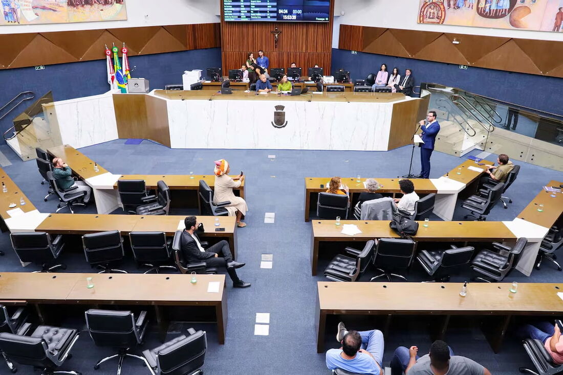 Projeto começou a tramitar na Câmara de BH em julho deste ano  