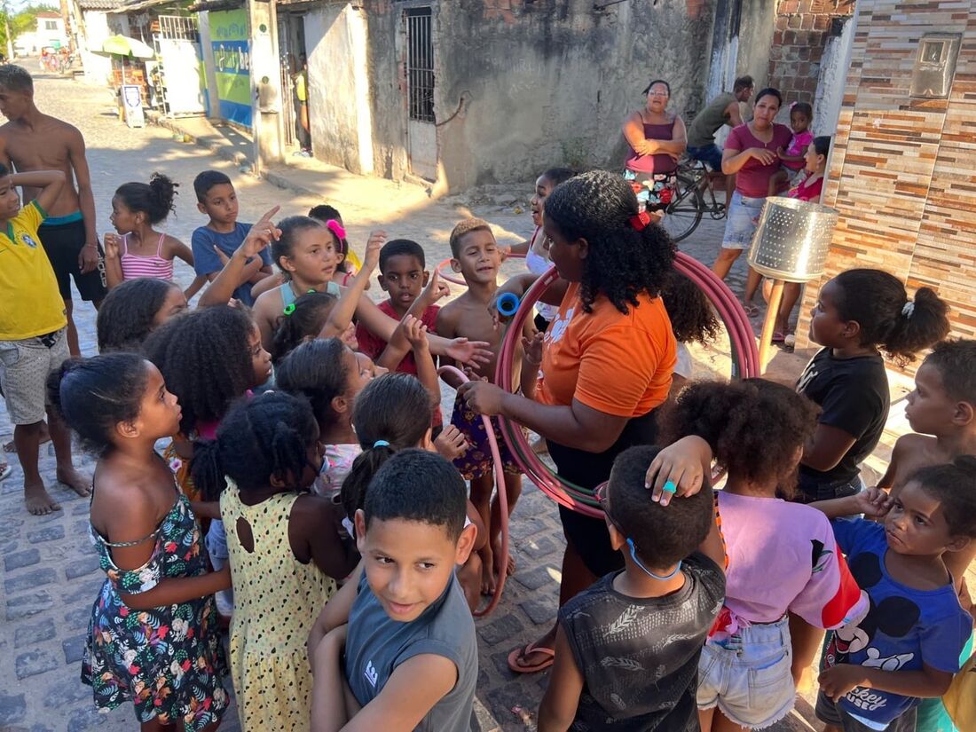 Festa das Formigas ocorre no bairro do Coque