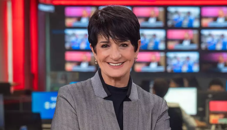 Apresentadora do programa "Em Ponto" da Globo News