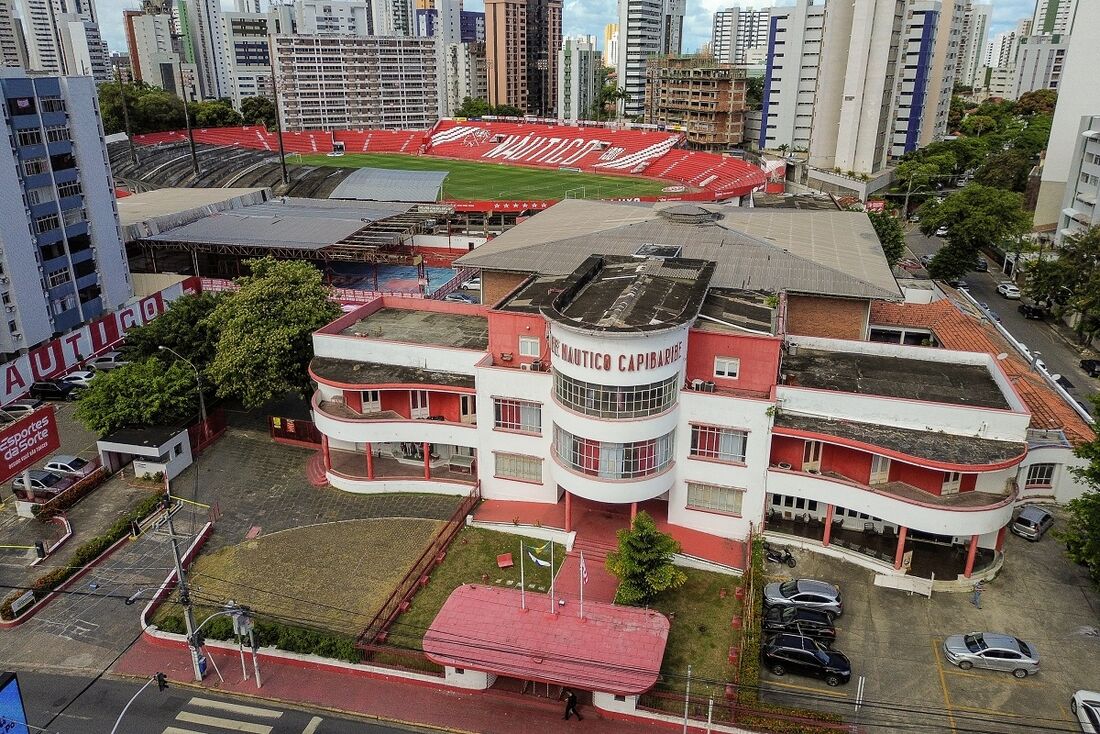 Disputa no Náutico terá bate-chapa entre Bruno Becker e Pablo Vitório