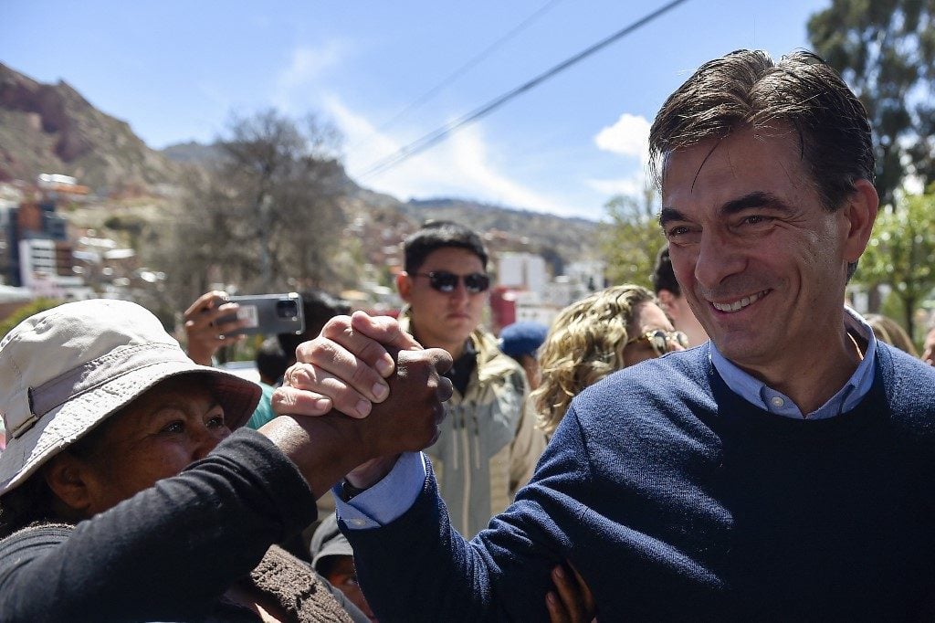 Rodrigo Paz é eleito presidente da Bolívia