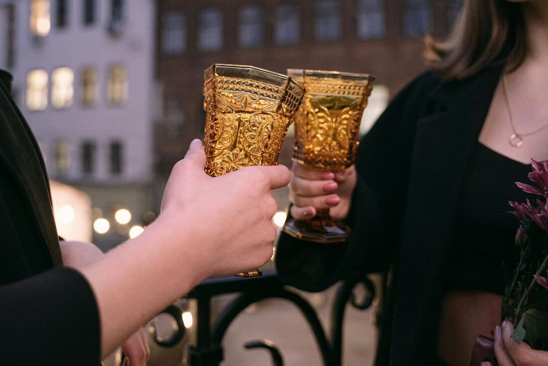 25% dos adolescentes consomem álcool de forma regular; meninas bebem com mais frequência