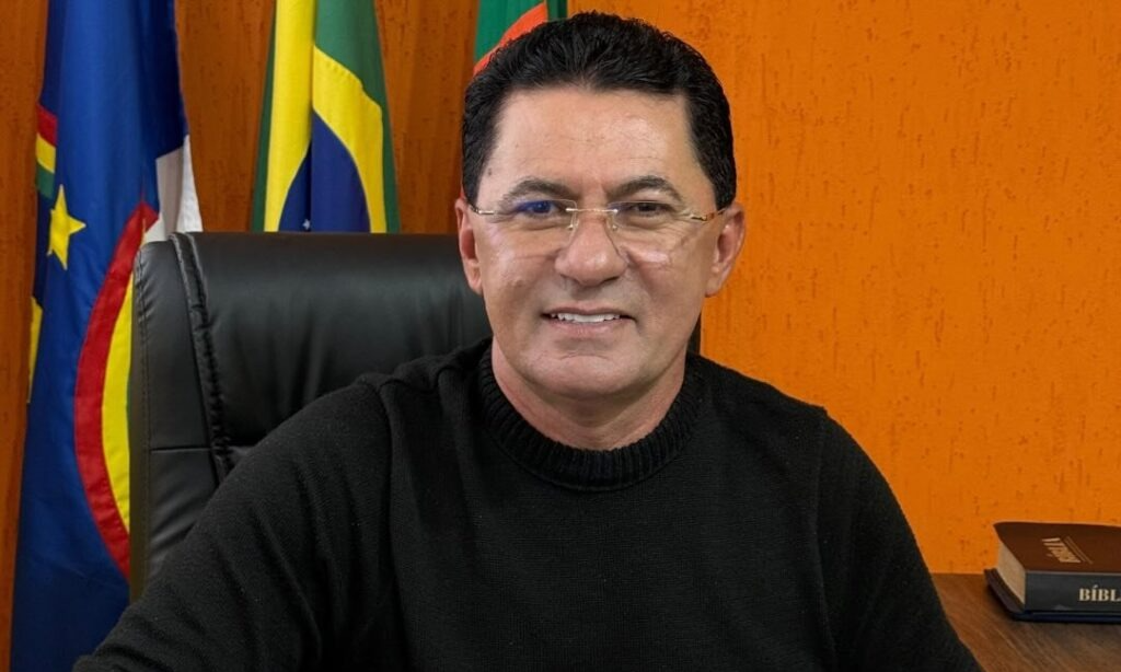 Justiça Eleitoral cassa mandatos do prefeito e vice de Correntes por compra de votos