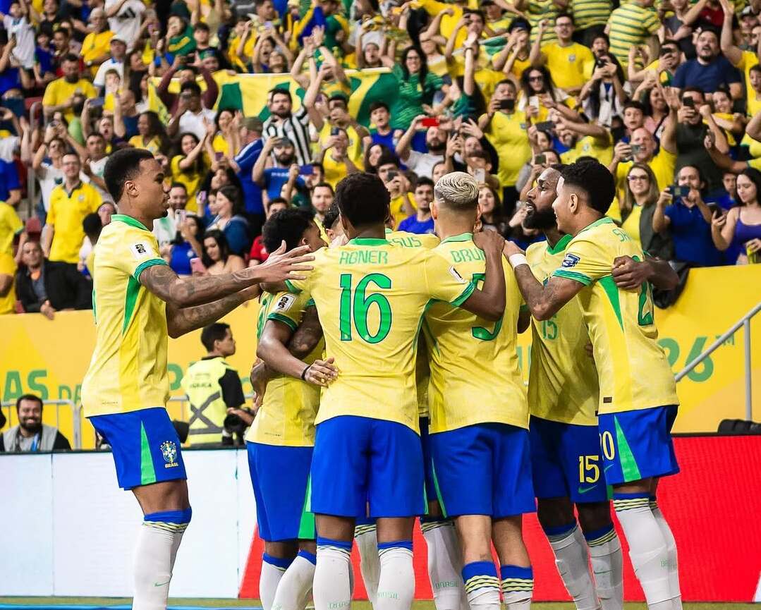 Os defensores saíram machucados, em duelos válidos pela Champions League, nesta quarta-feira.