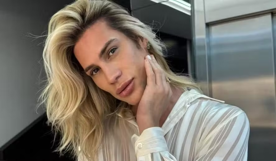 Influenciador Junior Dutra, de 31 anos, morreu após complicações devido ao procedimento chamado "fox eyes"