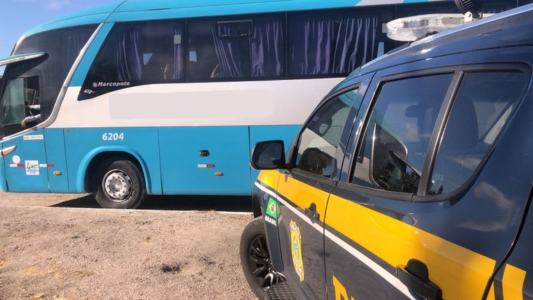 Idoso de 64 anos foi detido suspeito de importunar passageira