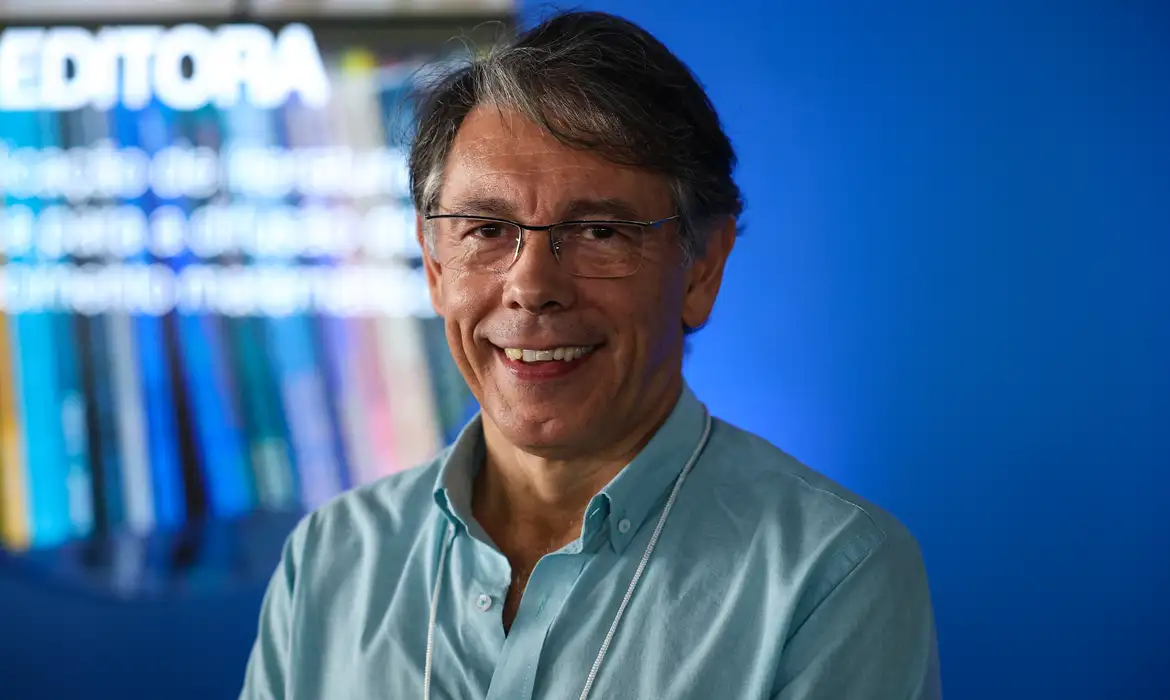 Para Marcelo Viana, alfabetização matemática é "direito fundamental"