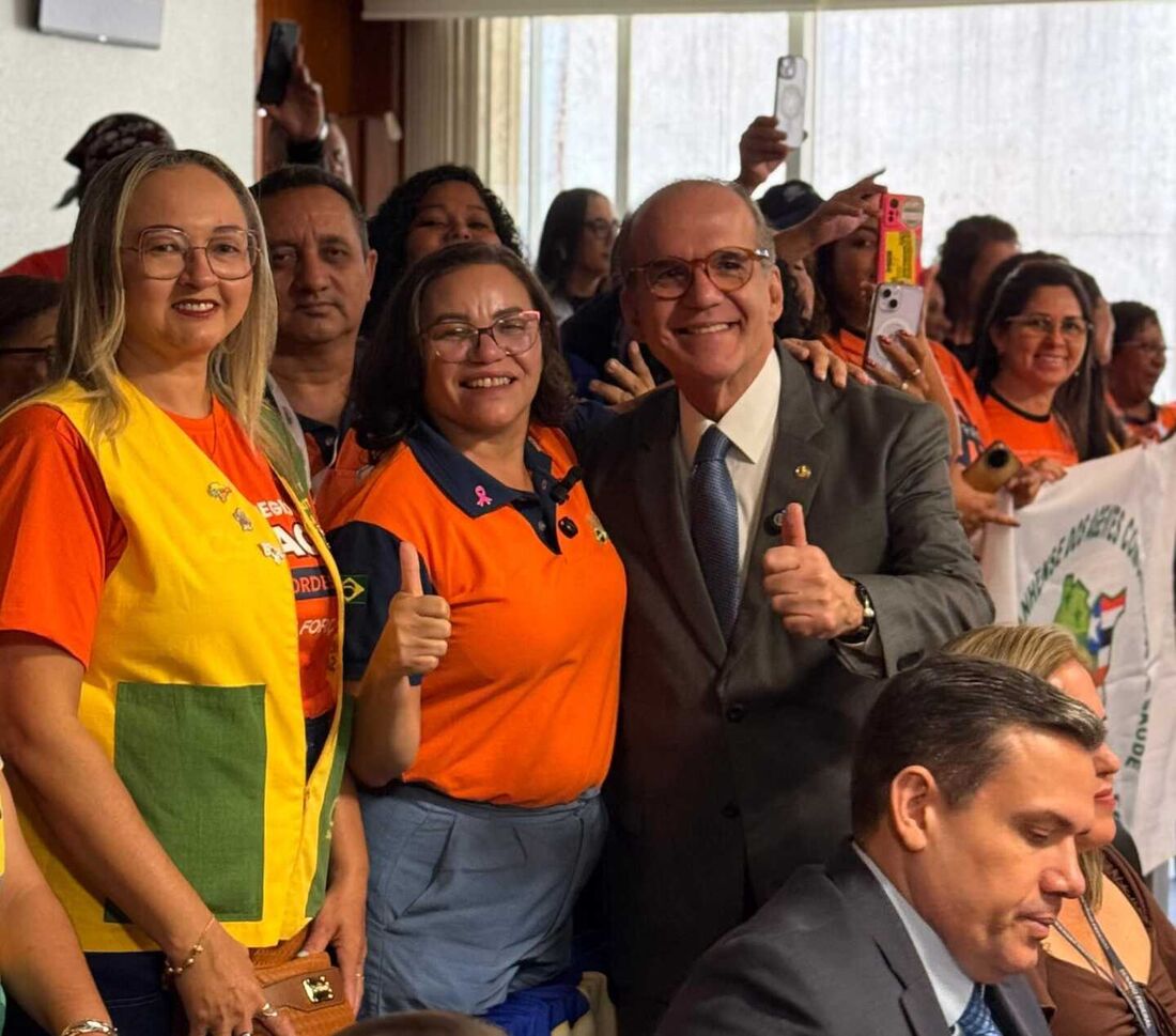 Fernando Dueire aprova na CAS projeto de aposentadoria especial a agentes comunitários de saúde