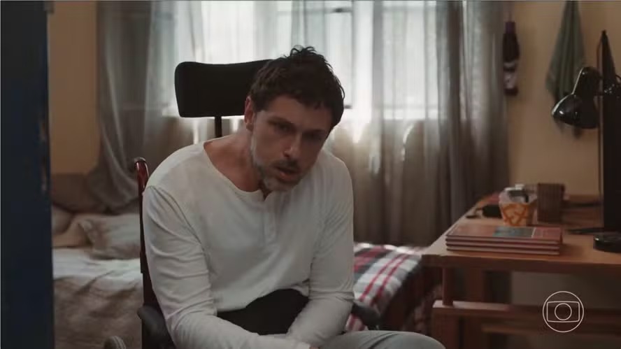 O personagem Leonardo Roitman, na novela 'Vale Tudo': papel é interpretado pelo ator Guilherme Magon 