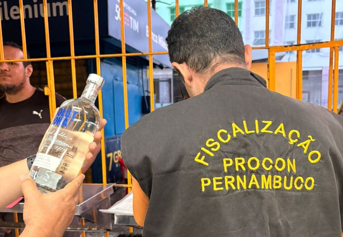 Ação foi realizada pelo Procon-PE neste sábado (4)