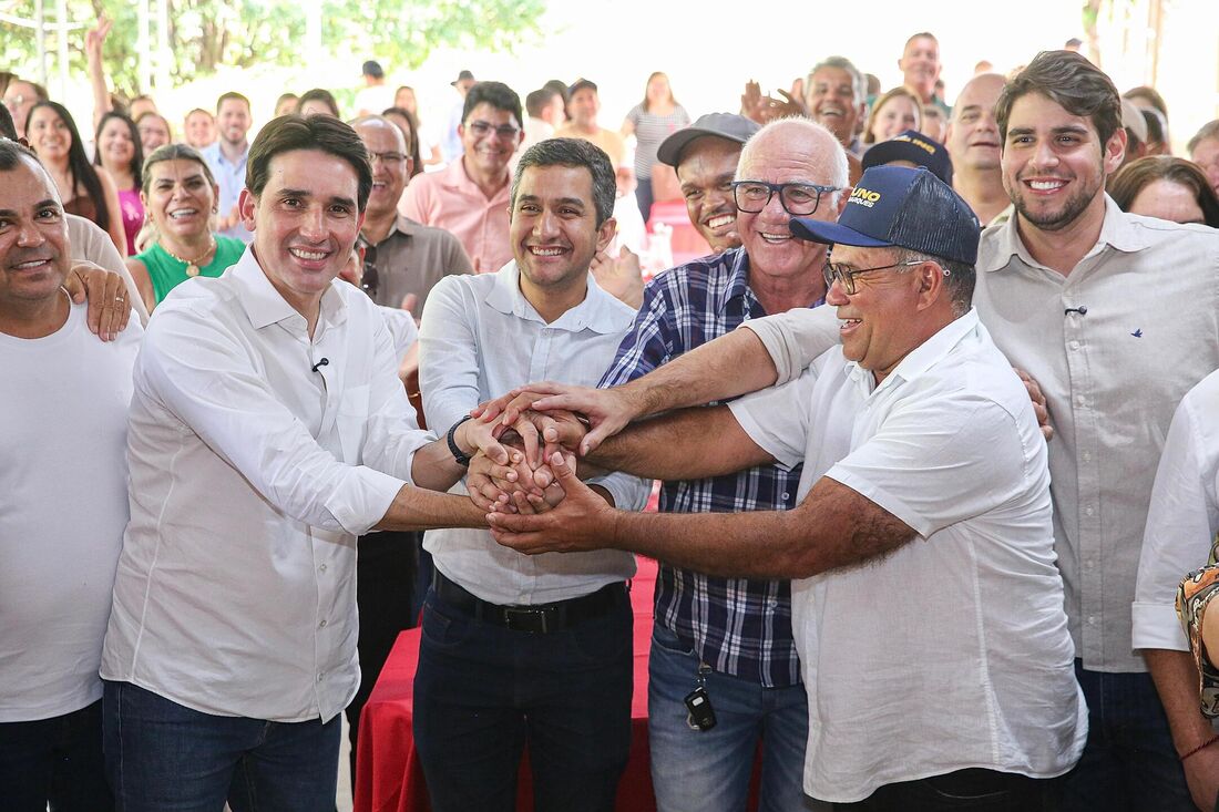 Prefeitos do Sertão declaram apoio a Silvio Costa Filho para o Senado Federal