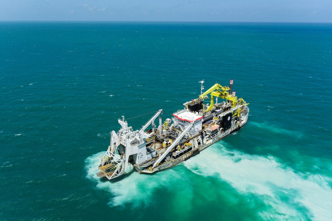 Marinha do Brasil autoriza Porto de Suape a aprofundar dragagem do canal externo