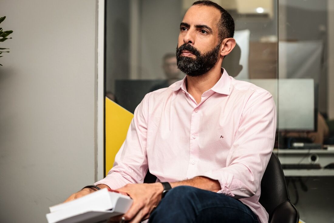 Felipe Pereira lança dois novos livros sobre marketing digital para empreendedores