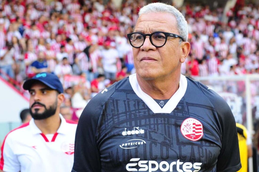 Hélio dos Anjos, técnico do Náutico