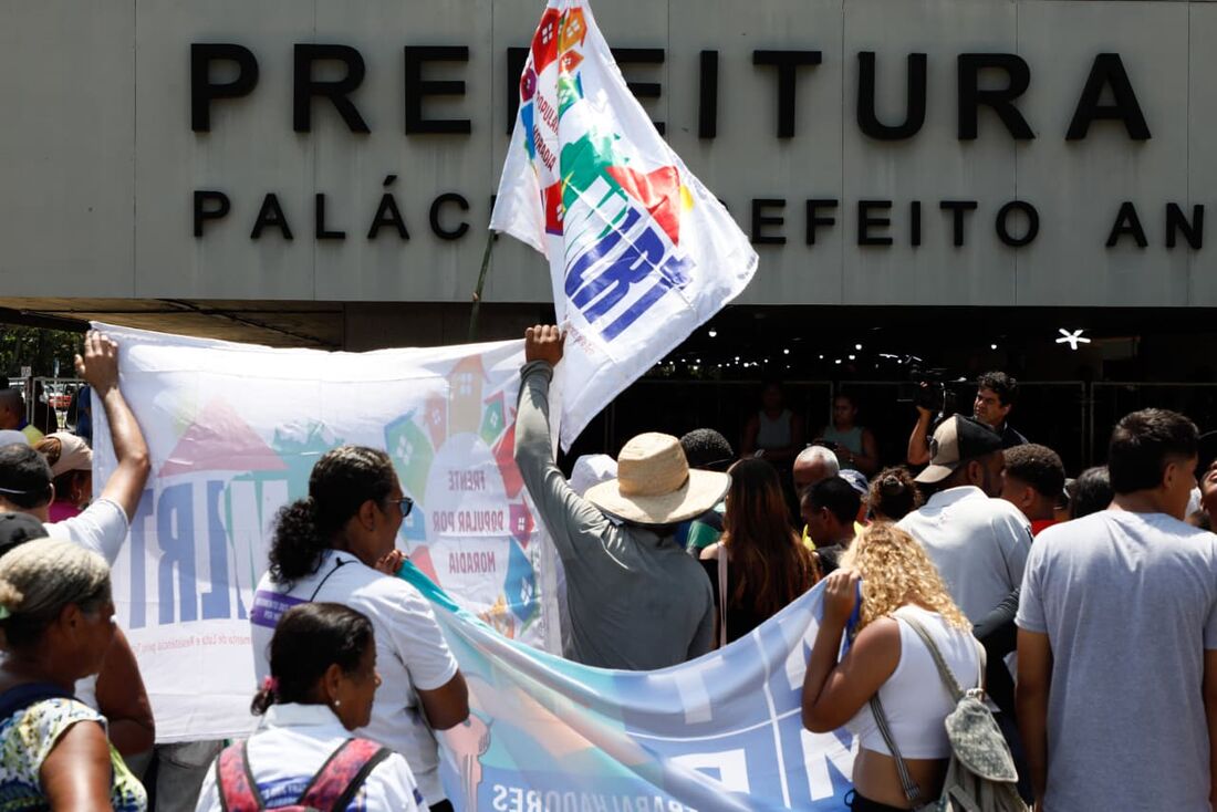 Manifestação acontece nesta terça (14)